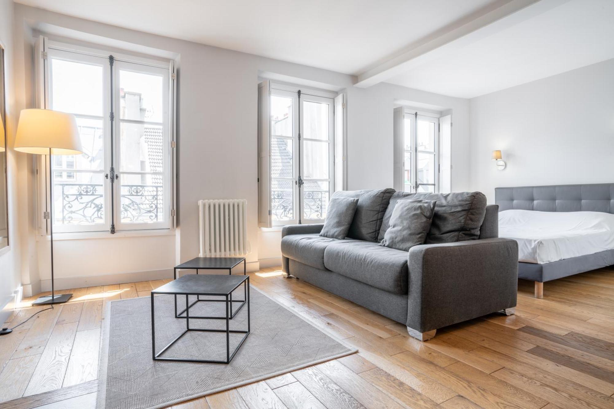 Apparts De L'Oncle Louis Versailles Exteriör bild