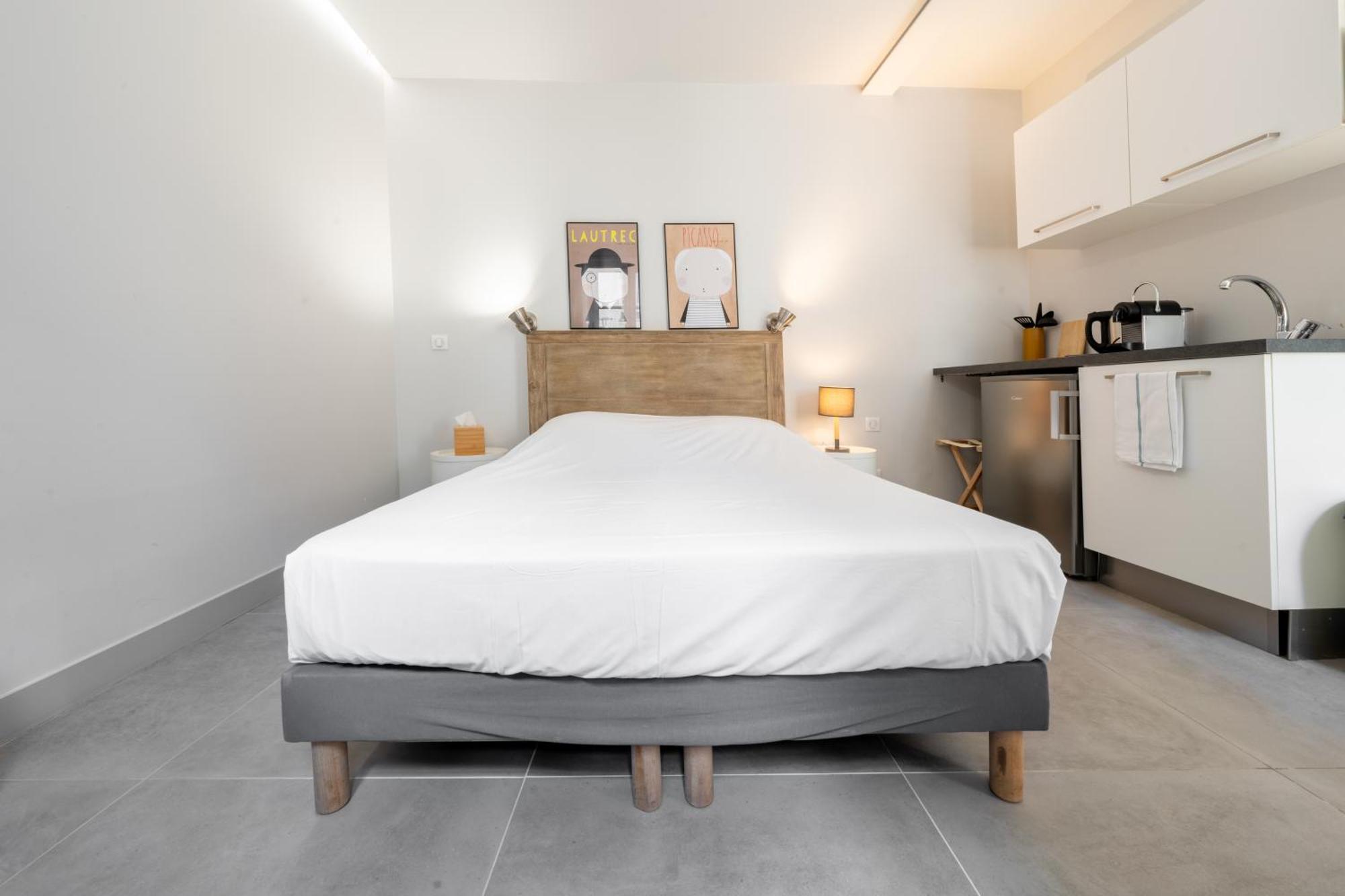 Apparts De L'Oncle Louis Versailles Exteriör bild